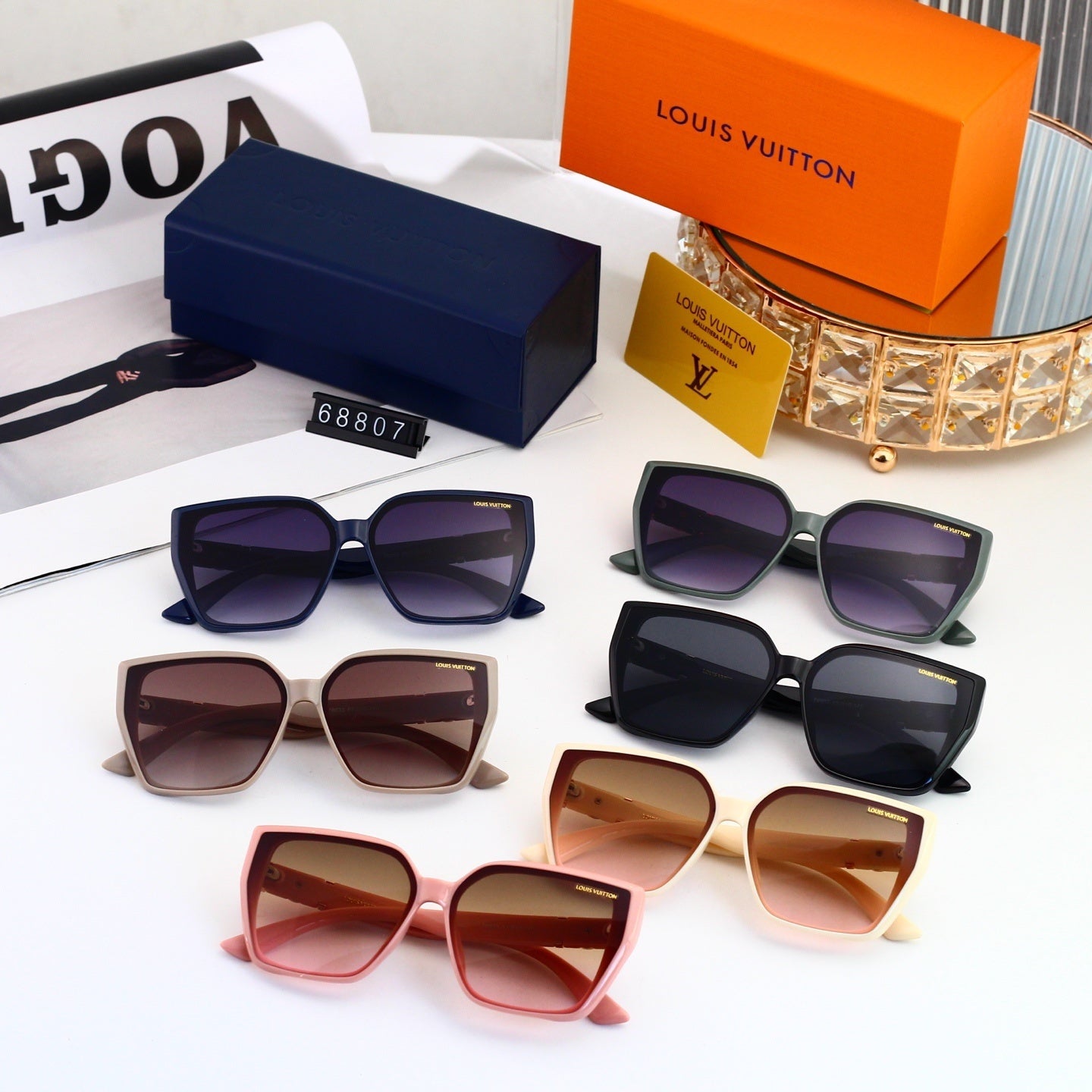 Minimalist Oversized Metal Decorated Sunglasses 68807
