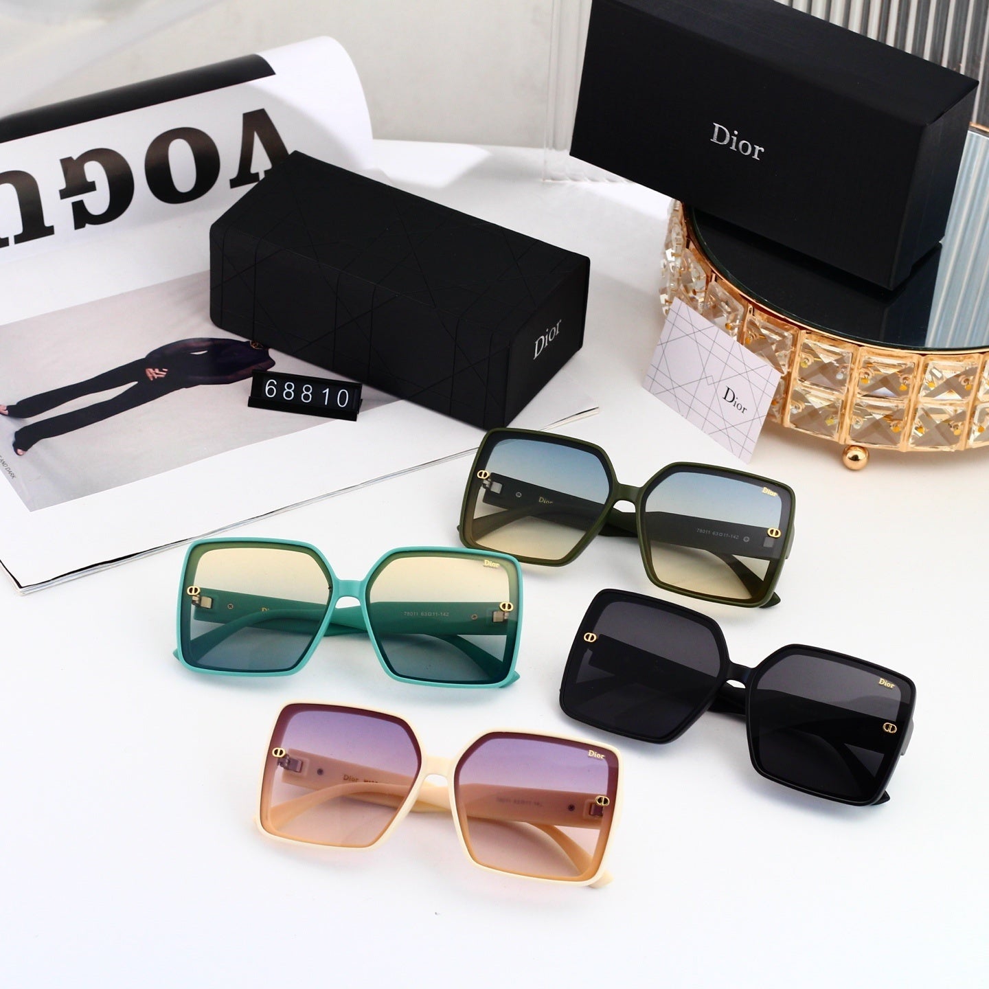 Simple and stylish metal sunglasses  68810
