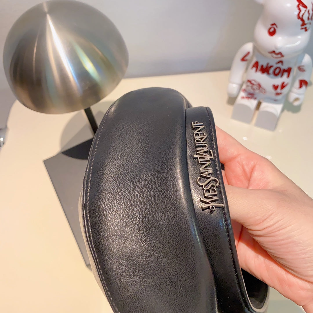 Fashion Pebbled Leather Beret