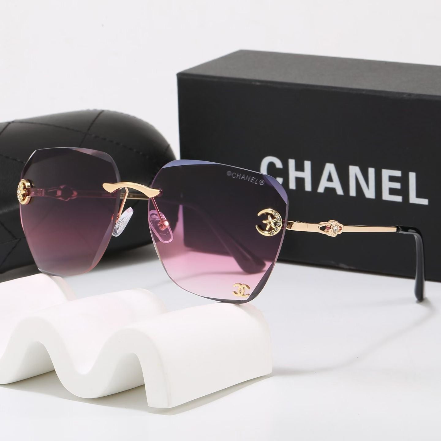Women's Fashion Frameless Sunglasses