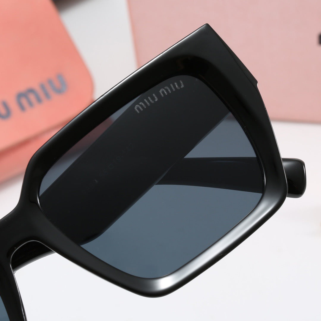 Fashion square frame universal sunglasses
