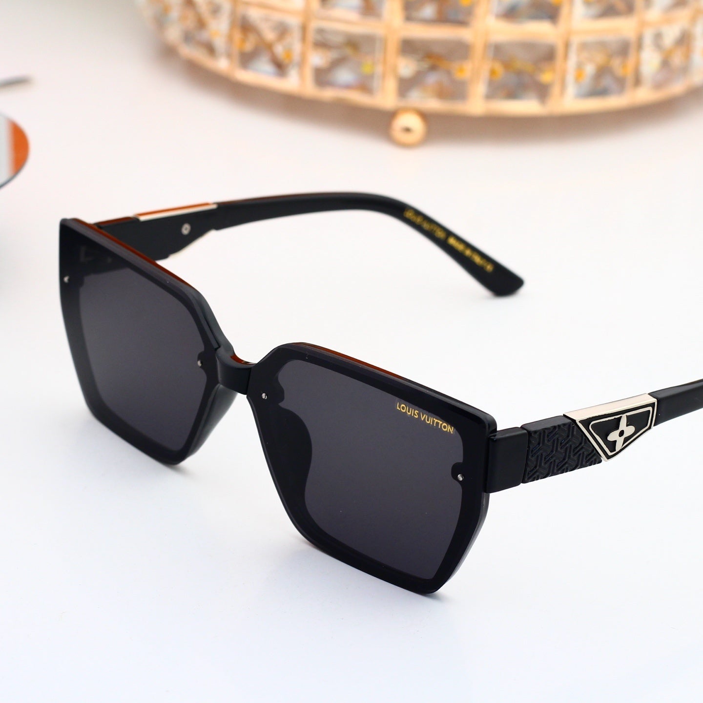 Oversized Polygonal Fashion Sunglasses 68803