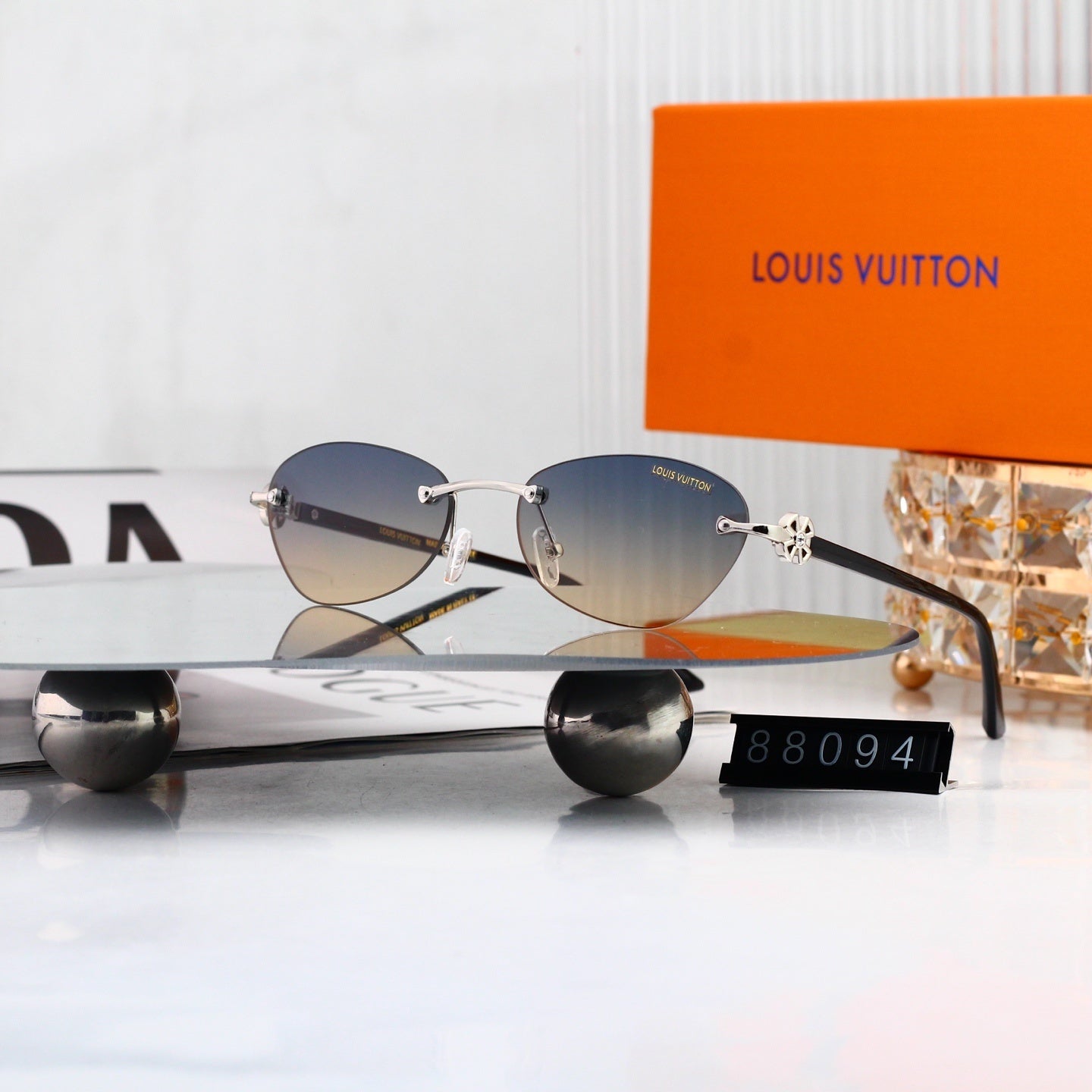 Frameless Oval Metal Decorated Sunglasses 88094