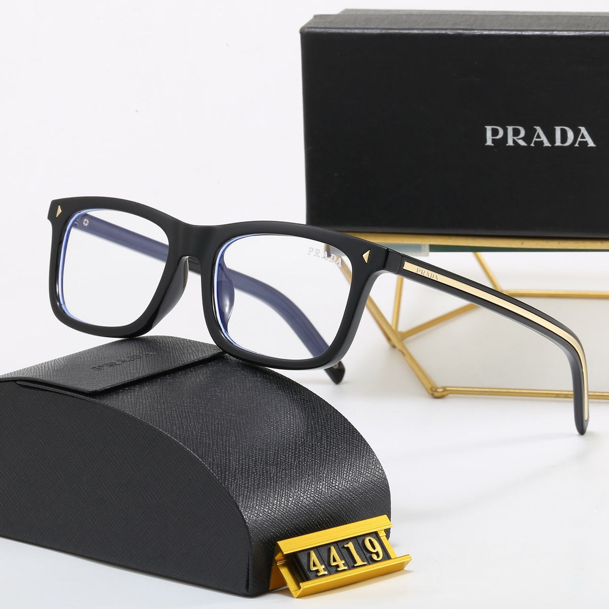 New Retro-Chic Square-Frame Triangular Sunglasses 4419