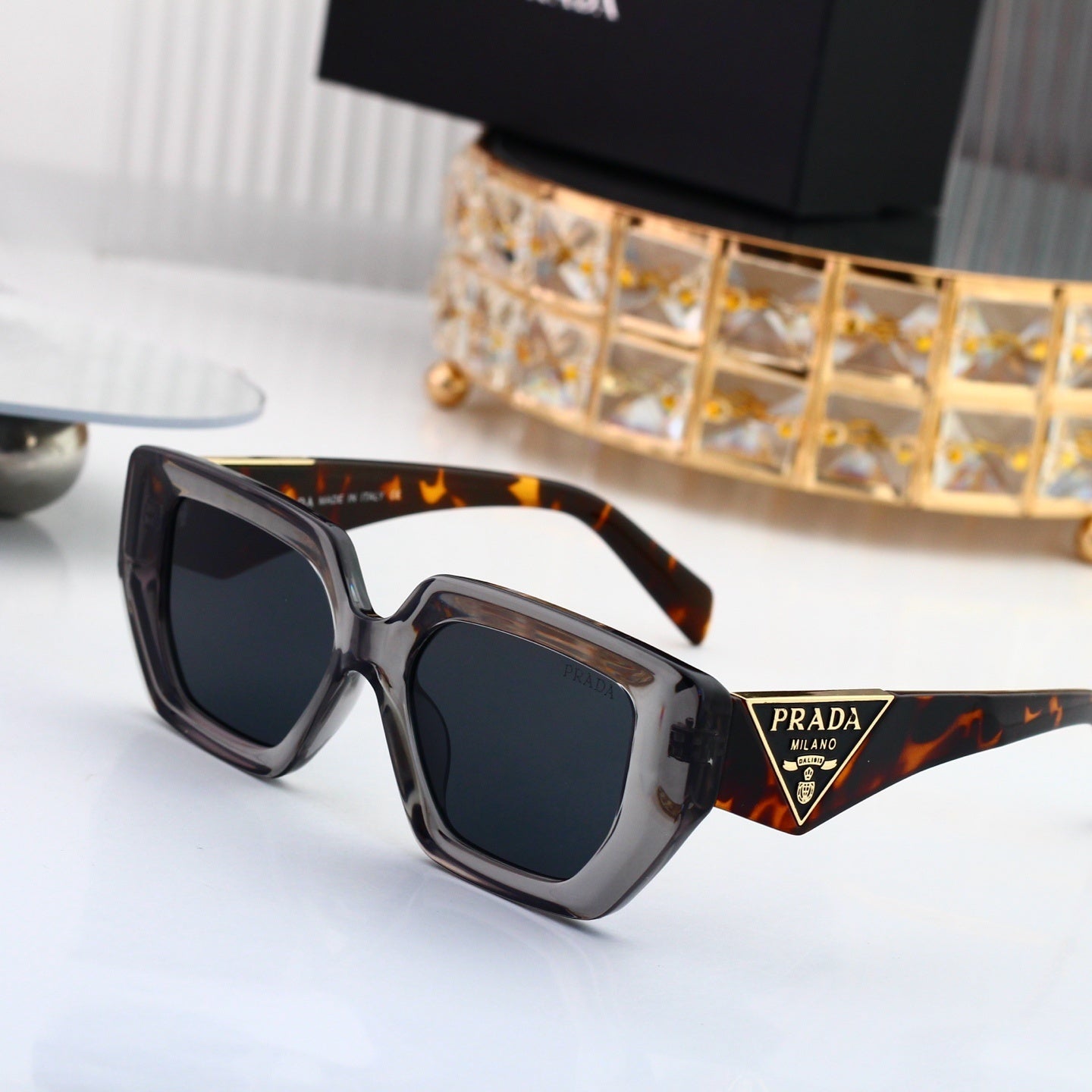 Polarized Sunglasses Personality Irregular Square Frame Sunglasses  7103