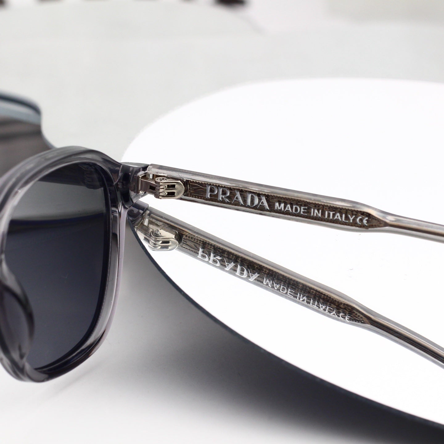 Fashion Metal Frame Polygon Sunglasses Women Trendy 38000