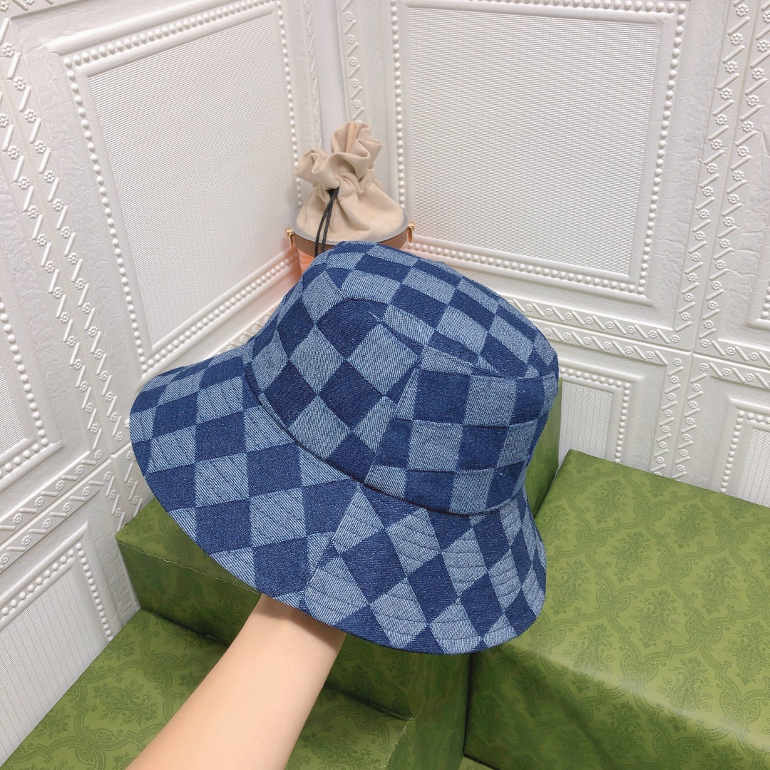 Fashion Rhombus Element Bucket Hat
