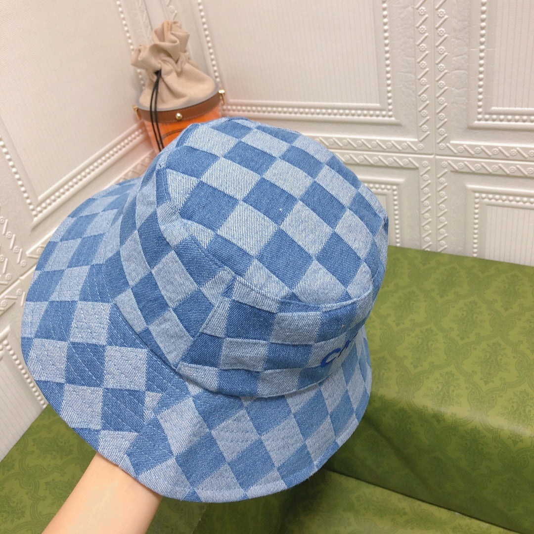Fashion Rhombus Element Bucket Hat