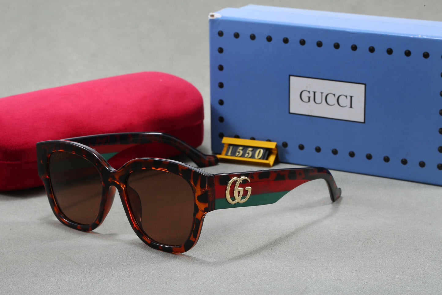 Round frame fashion sunglasses 1550