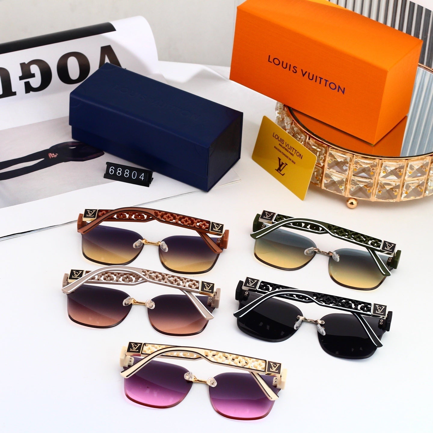 Frameless Oversized Sunglasses with Cut-out Star Accents 68804