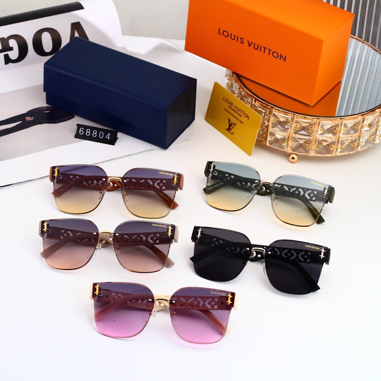 Frameless Oversized Sunglasses with Cut-out Star Accents 68804