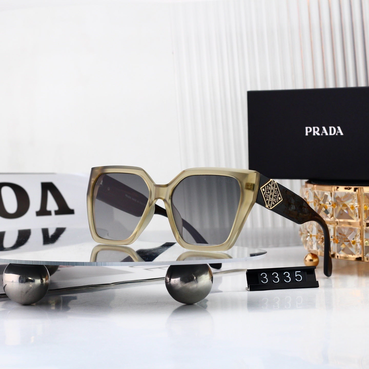Polarized Sunglasses Personality Cat-Eye Square Frame Sunglasses  3335