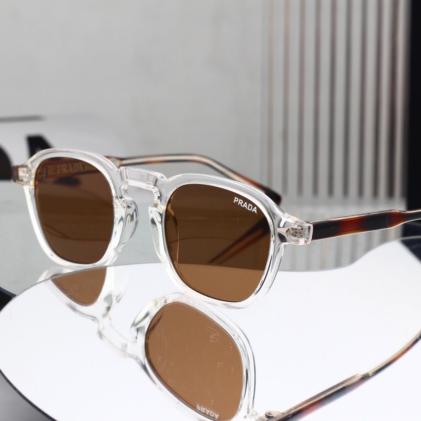 Fashion Metal Frame Polygon Sunglasses Women Trendy 38000