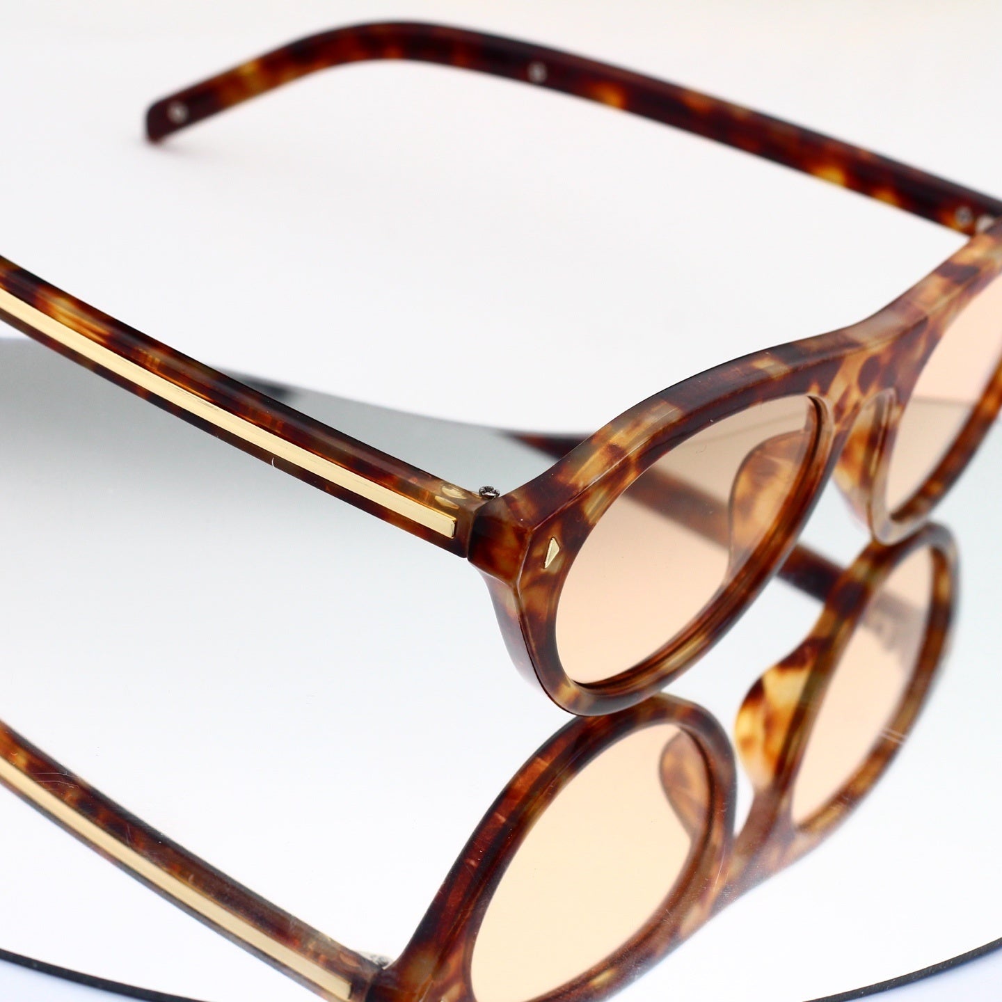 Vintage Metal Logo Polygon Sunglasses Men Classic 49002