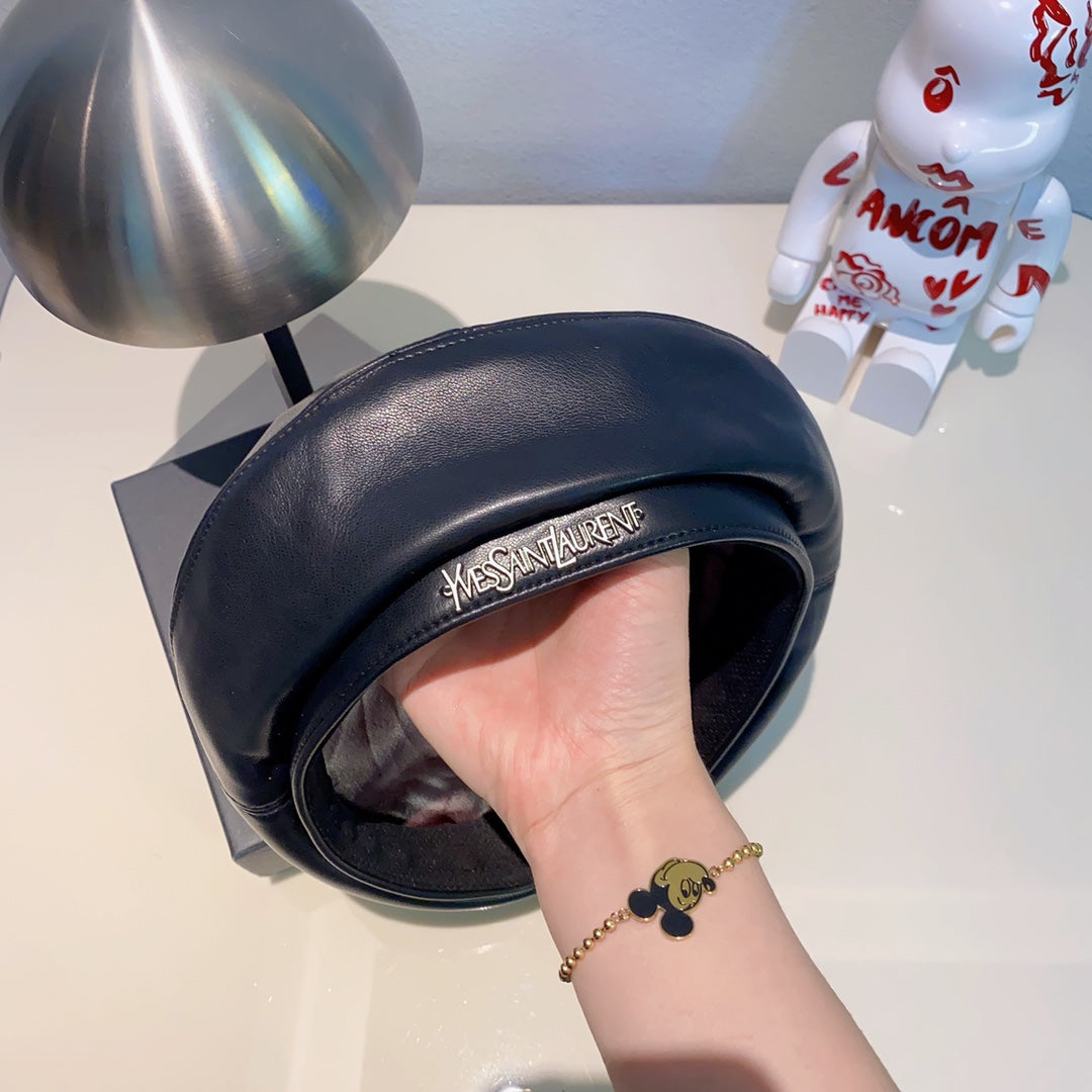 Fashion Pebbled Leather Beret