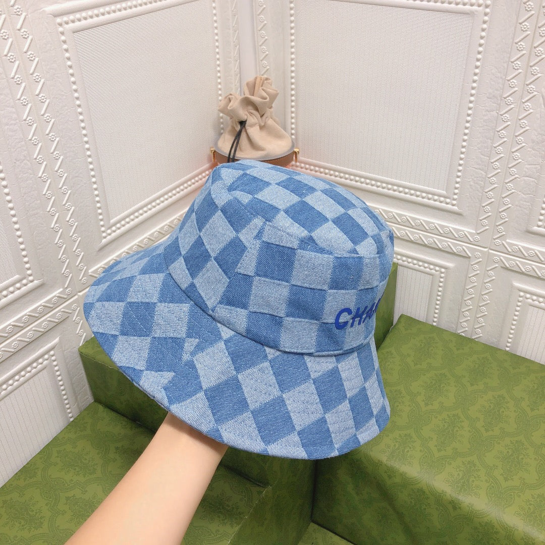 Fashion Rhombus Element Bucket Hat