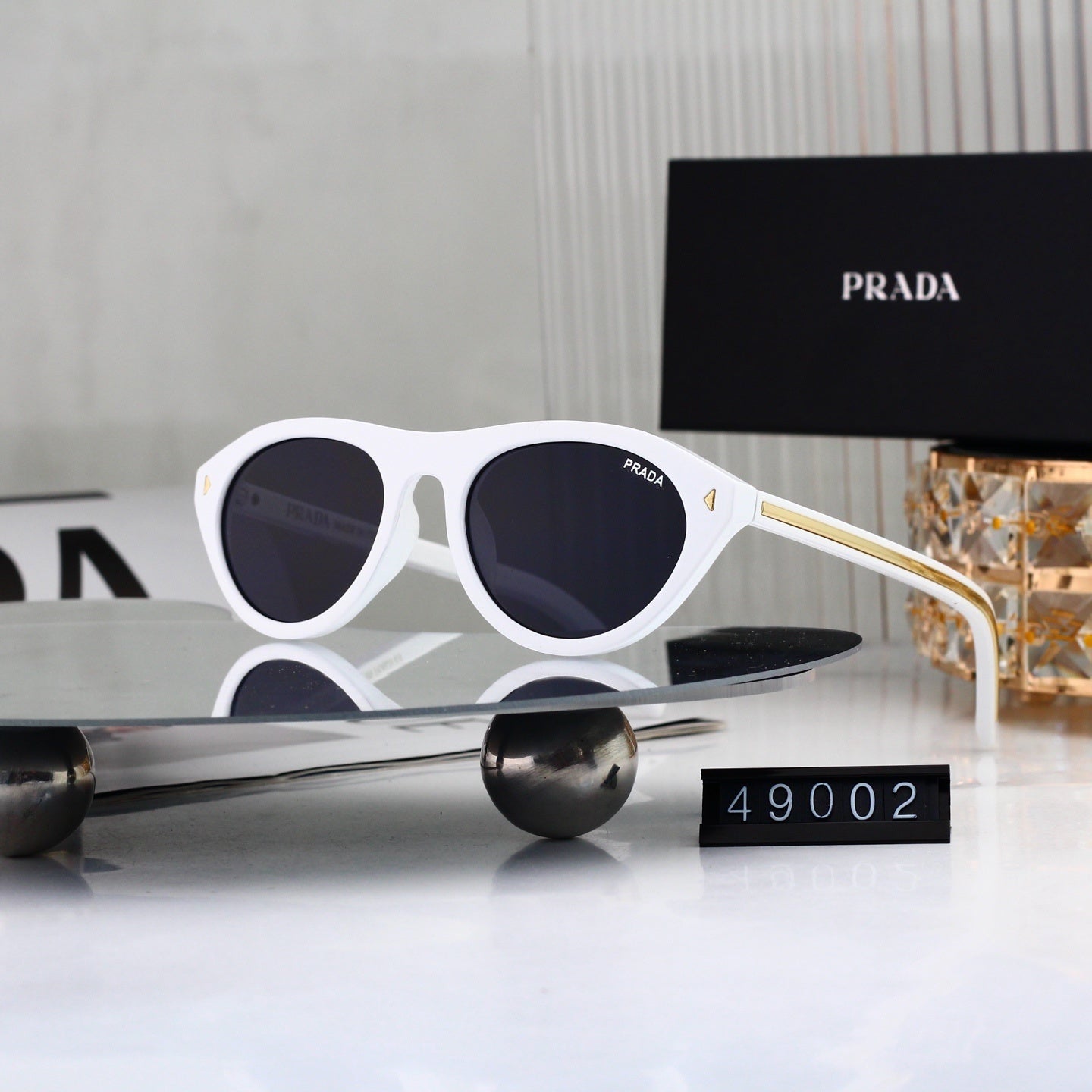 Vintage Metal Logo Polygon Sunglasses Men Classic 49002
