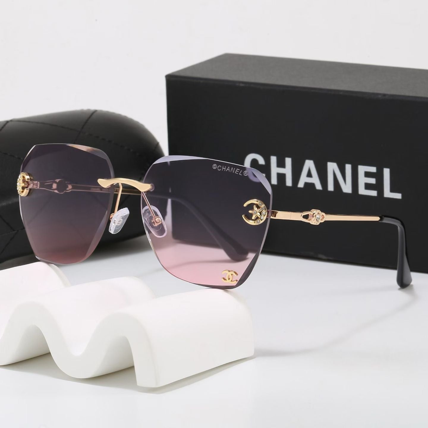 Women's Fashion Frameless Sunglasses