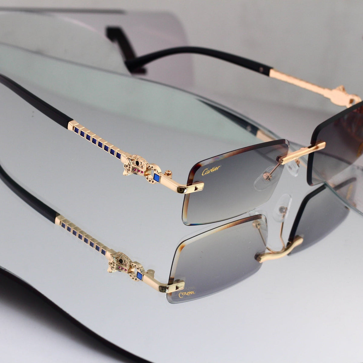 Sunglasses that change color in response to UV light