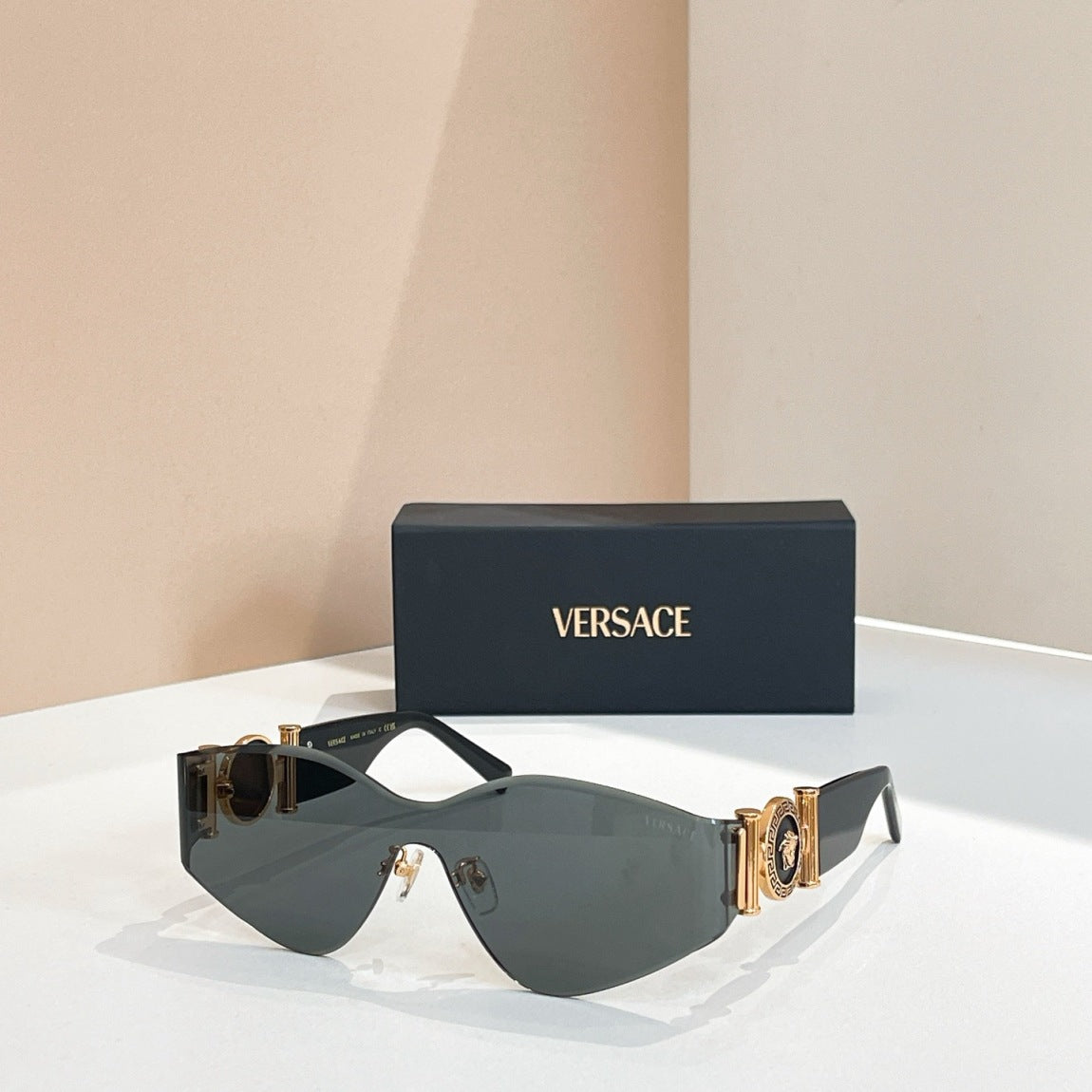 Stylish and unique frameless sunglasses