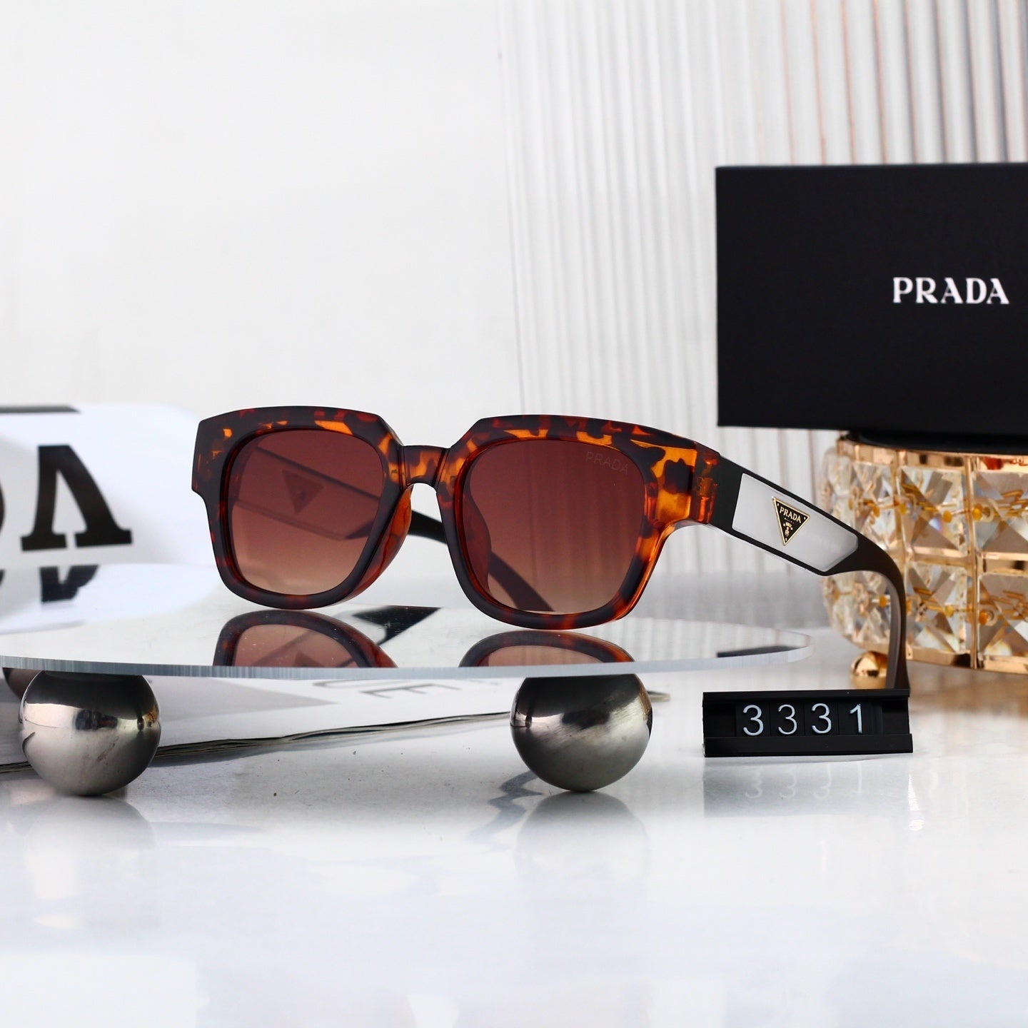 Casual Metal Polygon Sunglasses Fashion Streetwear  3331