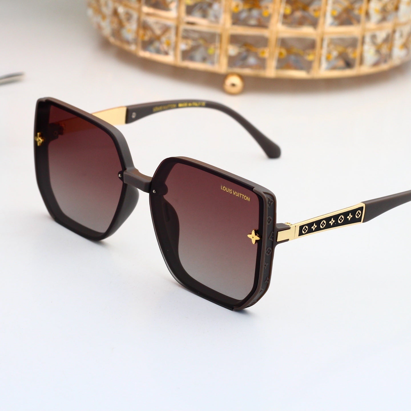 Oversized Polygonal Sunglasses with Star Accents 3338