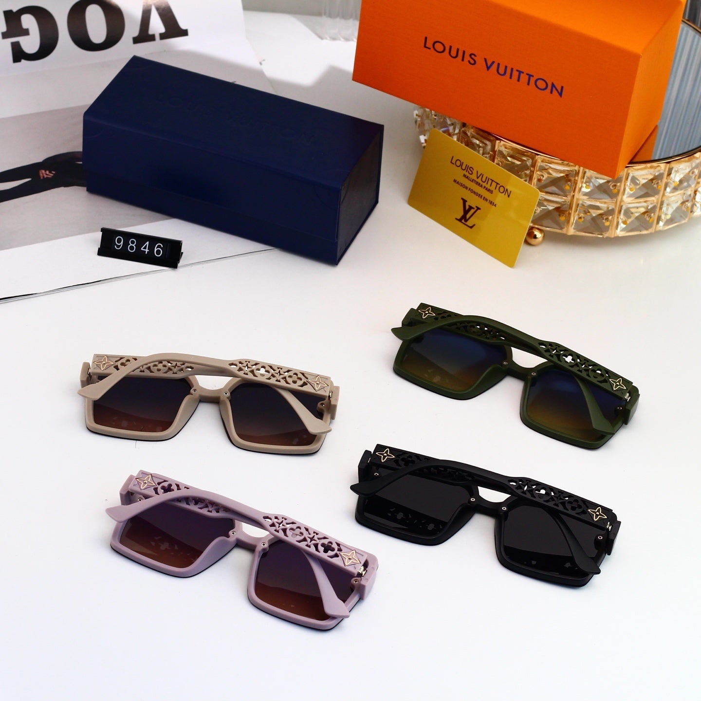 Oversized Square Sunglasses with Cut-out Star Accents 3346