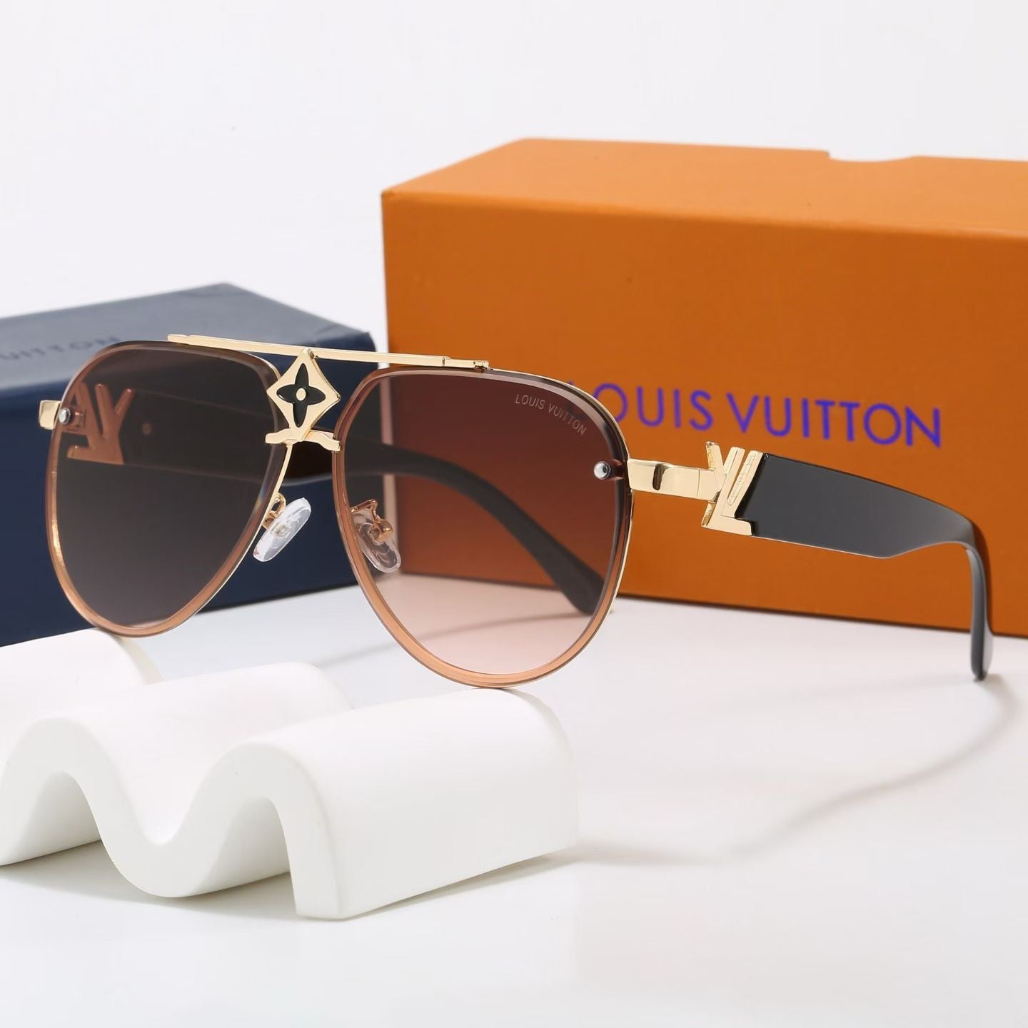 2025 New Fashionable Sunglasses