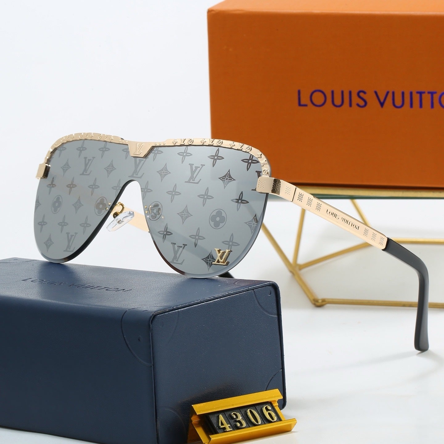 Stylish and cool casual sunglasses 4306