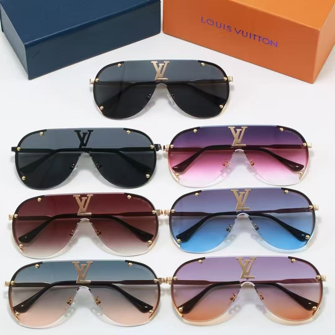 Oversized, integrated metal trendy sunglasses