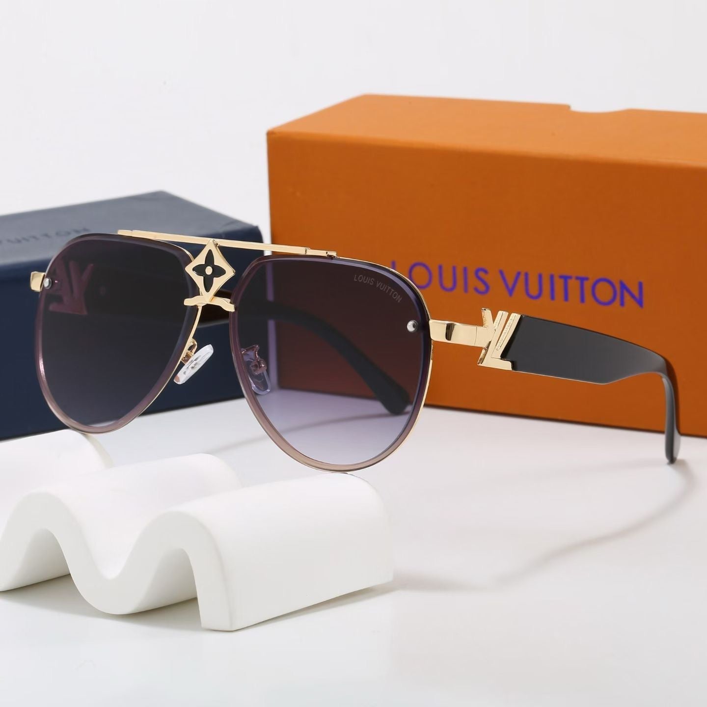 2025 New Fashionable Sunglasses