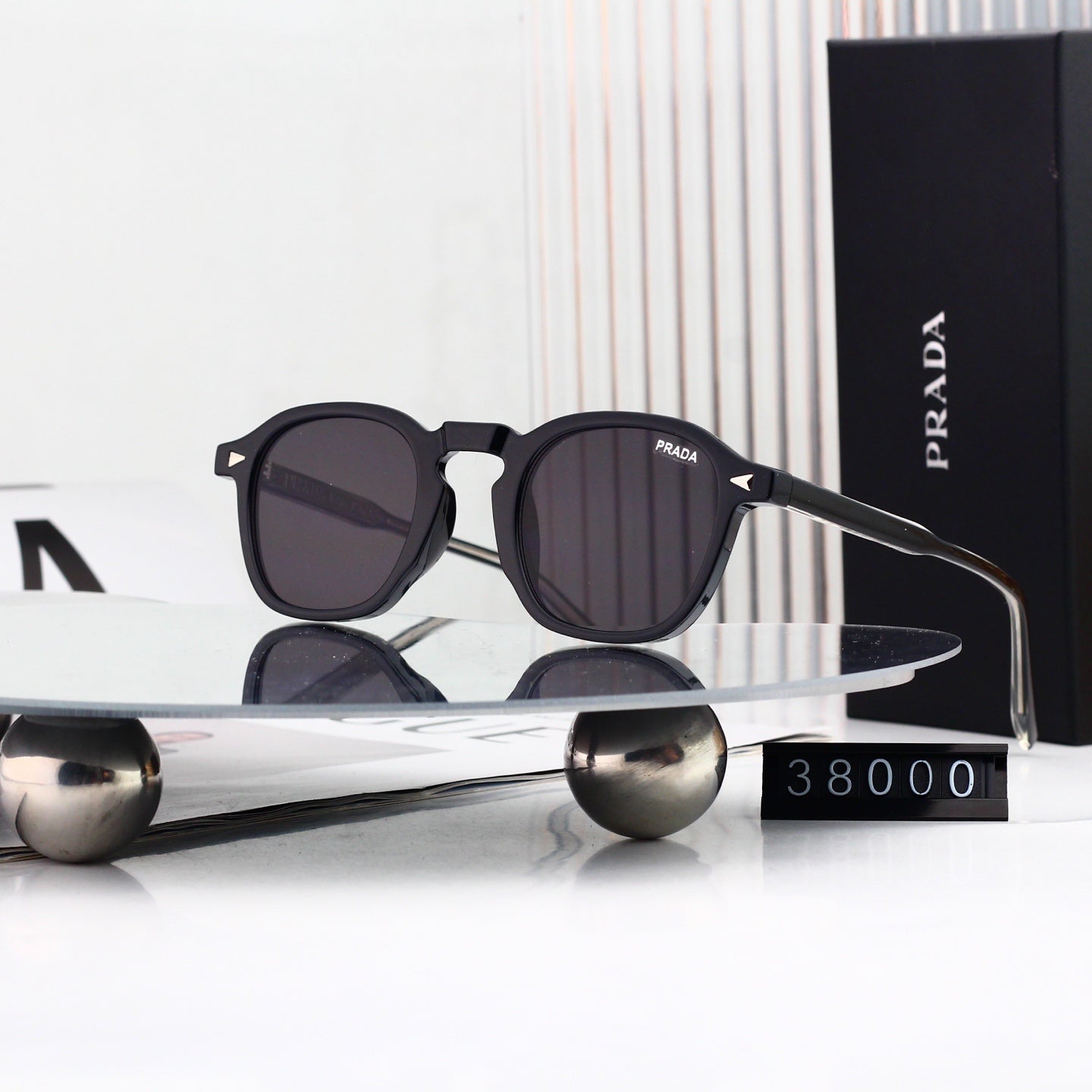 Fashion Metal Frame Polygon Sunglasses Women Trendy 38000