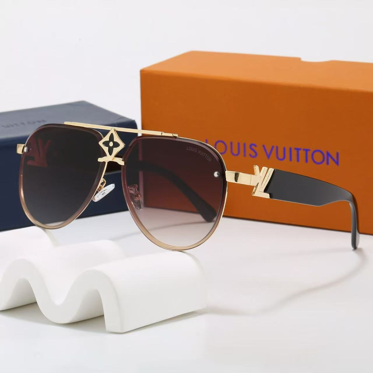2025 New Fashionable Sunglasses
