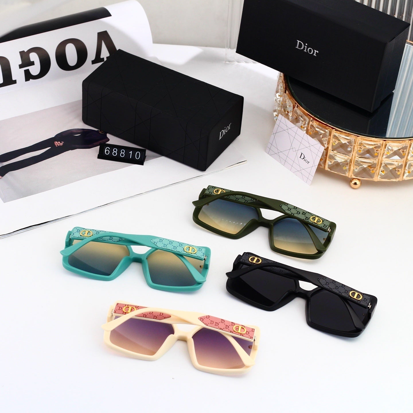 Simple and stylish metal sunglasses  68810